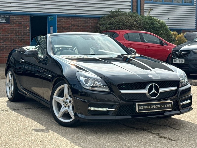 Black 2012 Mercedes-Benz SLK 3.5 SLK350 BlueEfficiency AMG Sport Edition 125 Convertible 2dr Petrol G-Tronic Euro 5 s/s 306 ps in Bedford
