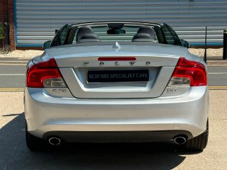 /photos/9418/1a390a8f-97cd-d9bf-9ac9-a2654d86baca_i320x240.jpg