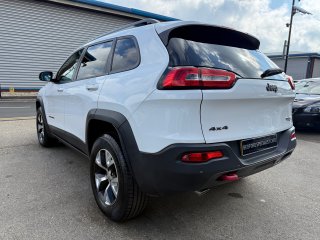 /photos/9418/5d639534-9488-b2d6-af9b-7f3760269266_i320x240.jpg