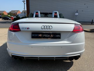 /photos/9418/9a56a1e8-bde3-b9ef-e373-d776d55b0e00_i320x240.jpg